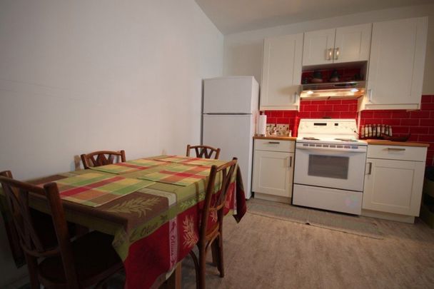 4203 Chapleau, #3 - Photo 1