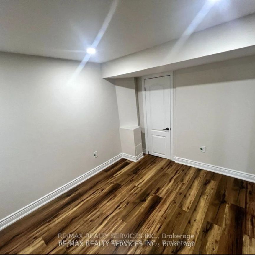 18 Treegrove Crescent #Bsmt - Photo 1