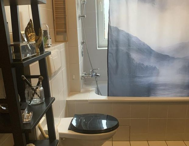 möblierte Wohnung auf Zeit - Photo 1