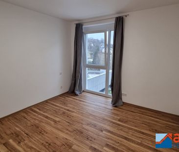 Schöne 2- Zimmerwohnung mit Balkon und Parkplatz! - Foto 3