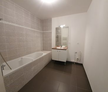Location Appartement 3 pièces 64m² MARCQ EN BAROEUL 59700 - Photo 4