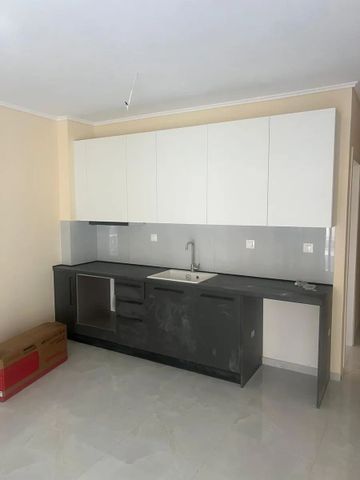 Διαμέρισμα για ενοικίαση Μαρτίου (Βούλγαρη - Ντεπώ - Μαρτίου) - Φωτογραφία 4