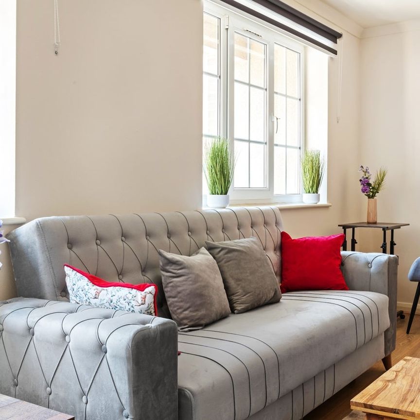 1 Bed Flat, Andover Street, LE2 - Photo 1