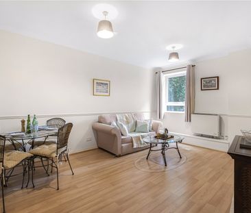 Aldersgate Street, London, EC1A 4JE - Photo 2