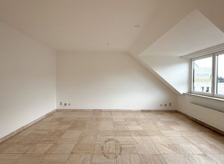 Dakappartement te huur in hartje Beveren - Foto 3