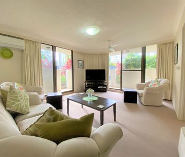 Ground Floor Living with Leafy Outlook - Photo 5