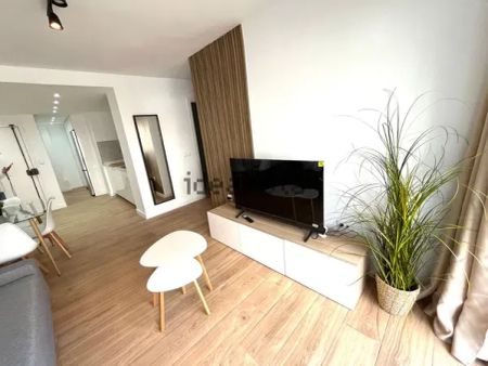 Alquiler de piso en Calle Obispo Herrera Oria, 3 - Photo 3