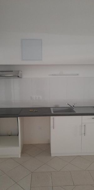 Location Appartement 2 pièces 39m² COURNONTERRAL 34660 - Photo 1