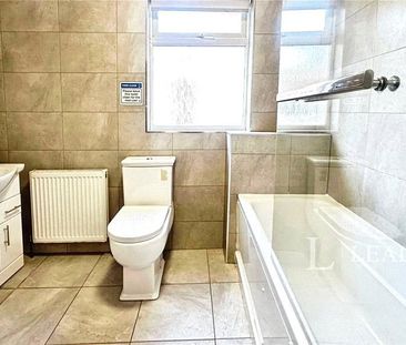 1 bedroom in a house share to rent - Photo 4