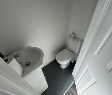 Partington Lane Swinton Manchester Greater Manchester - Photo 1
