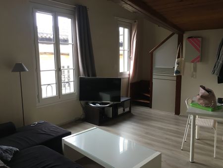 Location Appartement 1 pièce 34m² BORDEAUX 33000 - Photo 2