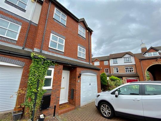 3 bedroom townhouse to rent - Photo 1