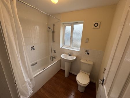 Kirkwood Close, Aspull, Wigan - Photo 3