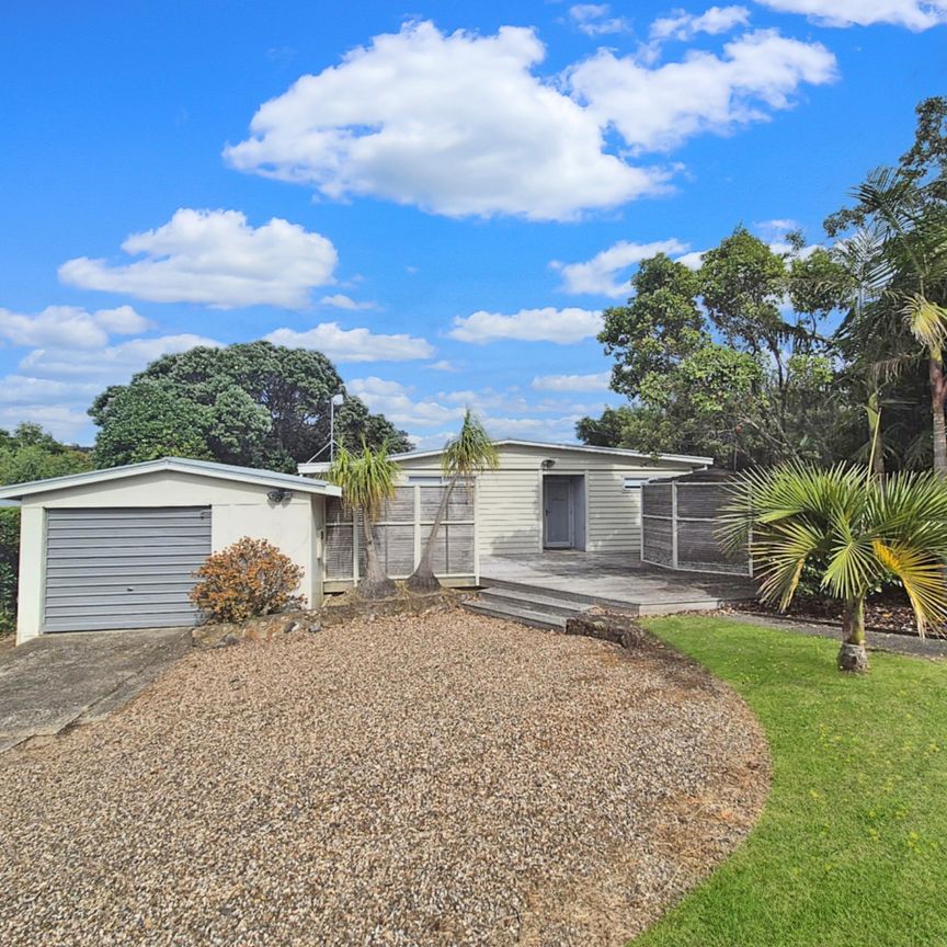 Oneroa Beach House $850 per week - Photo 1