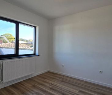 Woning te huur in Houthalen voor € 1.050 met 2 slaapkamers - Foto 3
