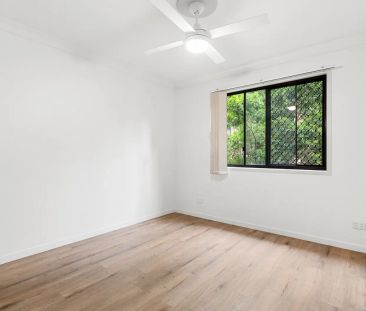 Location Location Location! - Photo 5