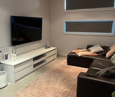 Plympton Park - Photo 1