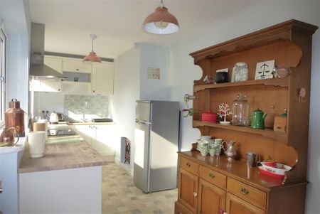 Station Road - Photo 5