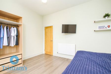 3 bed Apartment for Rent - Photo 3