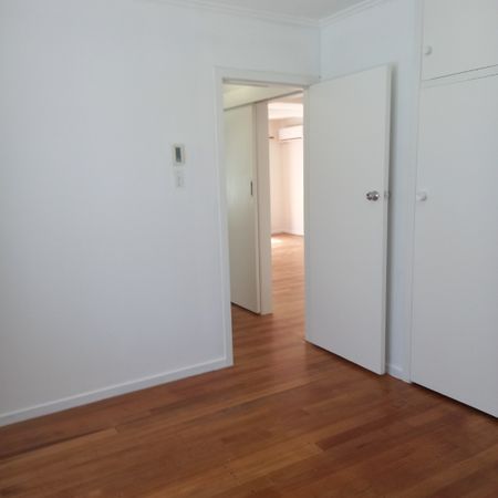 5/37 Pembroke Street, Hamilton Lake — - Photo 4