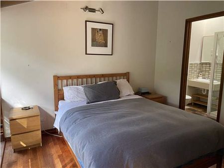 3 Bedroom home with Office/ 4th Bedroom in Quiet Location! - Photo 5