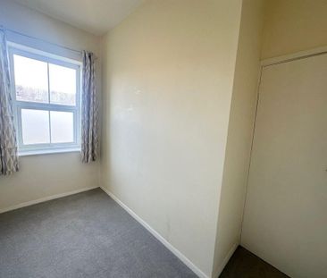 2 bedroom property to rent - Photo 2