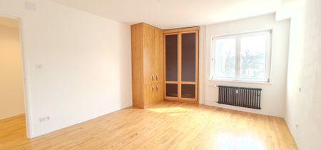 Location Appartement 3 pièces 89m² MULHOUSE 68100 - Photo 2