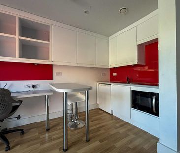 1 bedroom apartment to rent - Photo 2