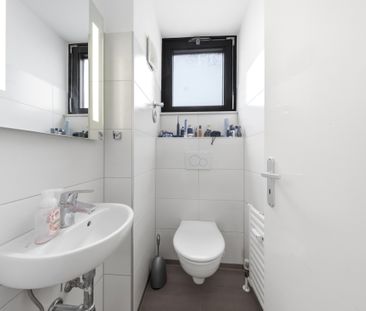 Top Innenstadtwohnung mit Balkon zur Vermietung in der Karlsruher-S... - Photo 2