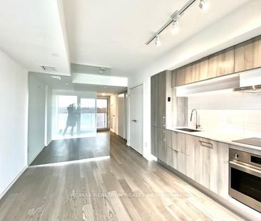 For Lease - 8 Hillsdale Avenue Unit# 726, Toronto, Ontario - Photo 2