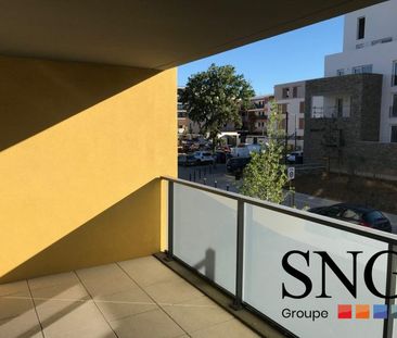 T2 AVEC BALCON ET PARKING - Photo 2