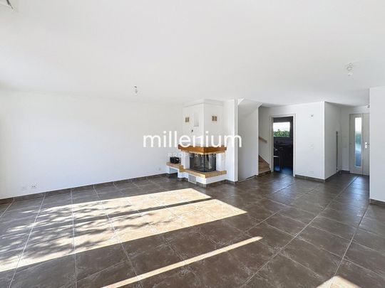 Villa mitoyenne avec piscine au cœur de Plan-les-Ouates - Photo 1