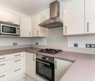 Berry Hill Court, Berry Hill, Maidenhead, SL6 - Photo 5