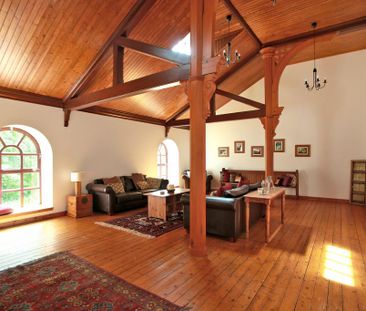 4 bedroom semi-detached house to rent - Photo 3