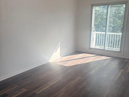8875 Rue Dufrost - Photo 2