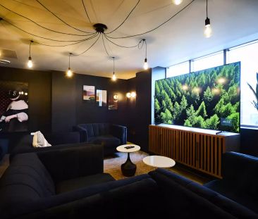 Bedroom Bronze (Shared Bathroom 12) - Photo 5