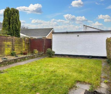 2 bedroom detached bungalow to rent - Photo 4