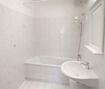 Große und helle 3-Zimmer Wohnung in Lichtenhagen (WG o. Familie) - Foto 1