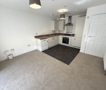 2 bedroom flat to rent - Photo 3