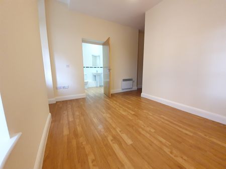 Thomas Wyatt Close, Norwich - Photo 5