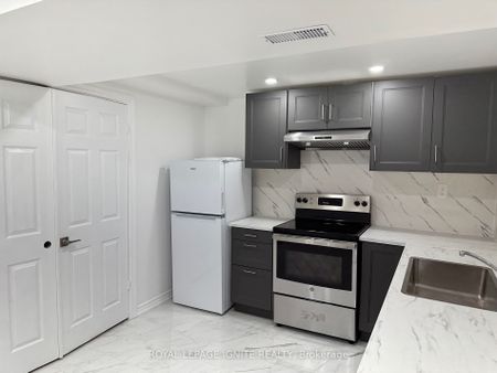 For Lease - 111 Misty Hills Trail Unit# BSMT, Toronto, Ontario - Photo 3