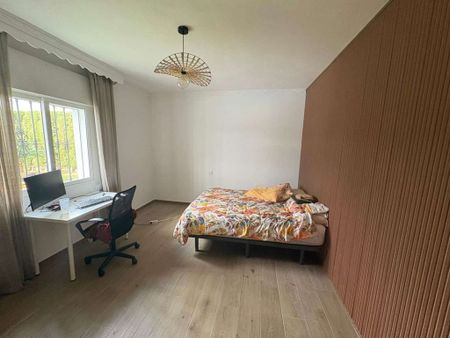 4 bedroom luxury Villa for rent in Mijas, Spain - Photo 5