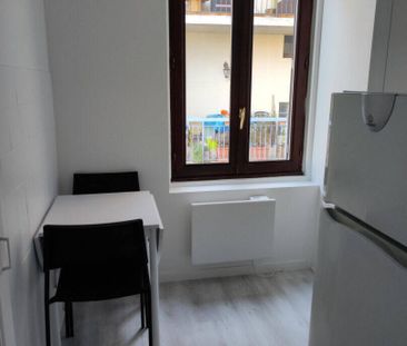 Location appartement 1 pièce 30 m² à Oyonnax (01100) - Photo 2