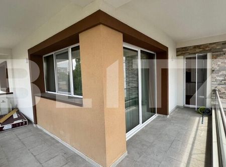 Apartament 2 camere, 85 mp, decomandat, modern/lux, zona Lapus - Photo 3