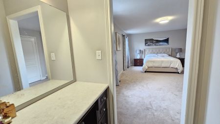 For Lease - 77 Martin Byrne Drive, Brampton, Ontario - Photo 5