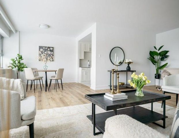 Le 4300 | 4300 De Maisonneuve Boulevard West, Westmount - Photo 1