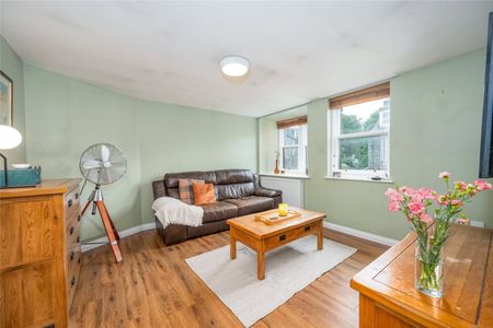 2 Bed Maisonette, Calsayseat Road, AB25 - Photo 2