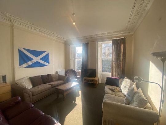 1 bedroom in a house share to rent - Photo 1