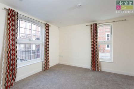 3 bedroom apartment to rent - Photo 3