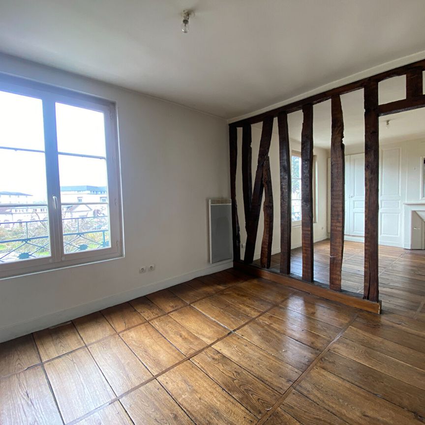 Avenue G.Dumas, Grand T2 de 50m² avec cuisine équipée et beaucoup de charmes ! - Photo 1